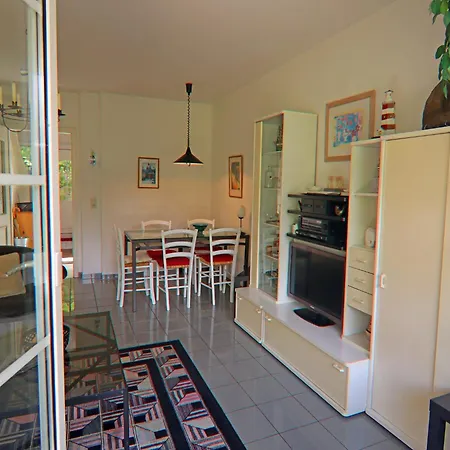 Nyaraló Doppelhaushaelfte Mit Garten Nur 500m Bis Zumstrand *