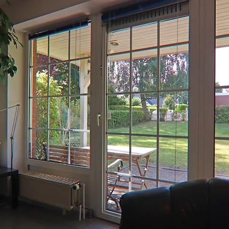 Doppelhaushaelfte Mit Garten Nur 500m Bis Zumstrand *