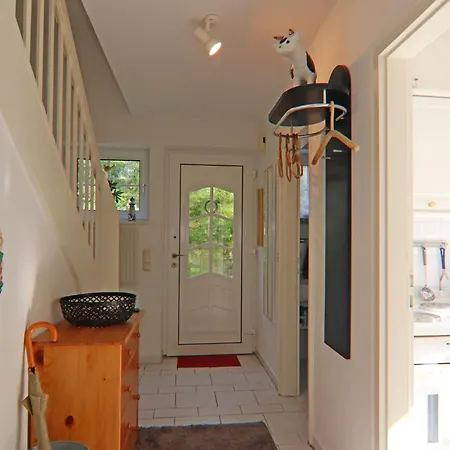 Nyaraló Doppelhaushaelfte Mit Garten Nur 500m Bis Zumstrand