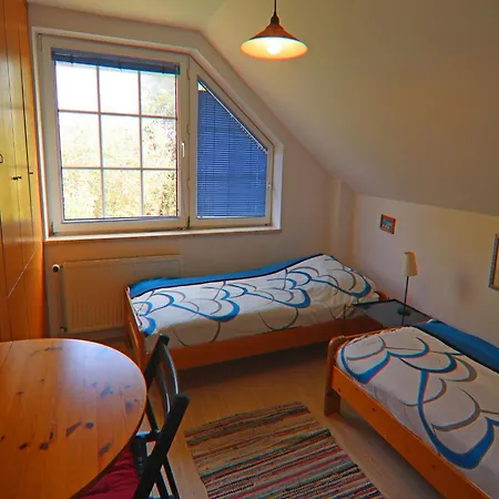 Doppelhaushaelfte Mit Garten Nur 500m Bis Zumstrand