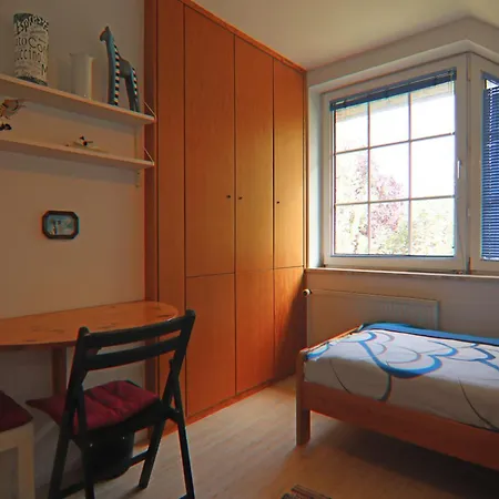 Doppelhaushaelfte Mit Garten Nur 500m Bis Zumstrand Nyaraló