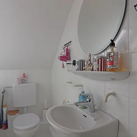 Nyaraló Doppelhaushaelfte Mit Garten Nur 500m Bis Zumstrand